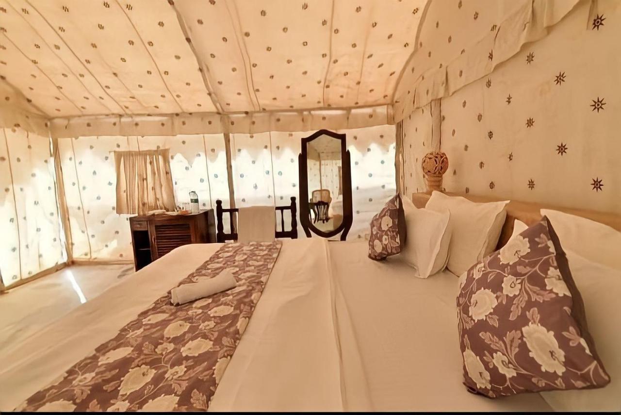 Mumtaz Desert Resort & Camp Dzsaiszalmer Kültér fotó